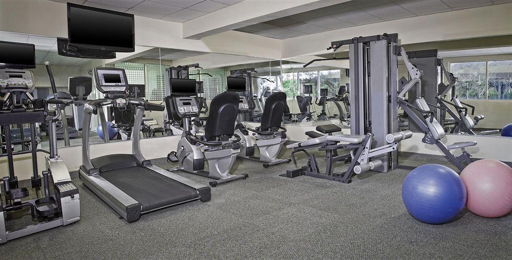 Four Points By Sheraton Caguas Real Екстериор снимка