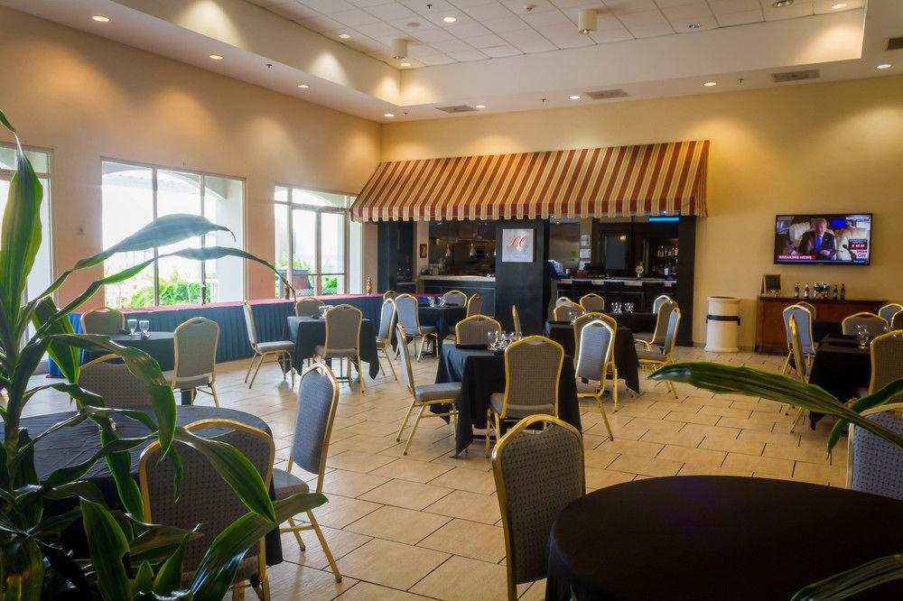 Four Points By Sheraton Caguas Real Екстериор снимка