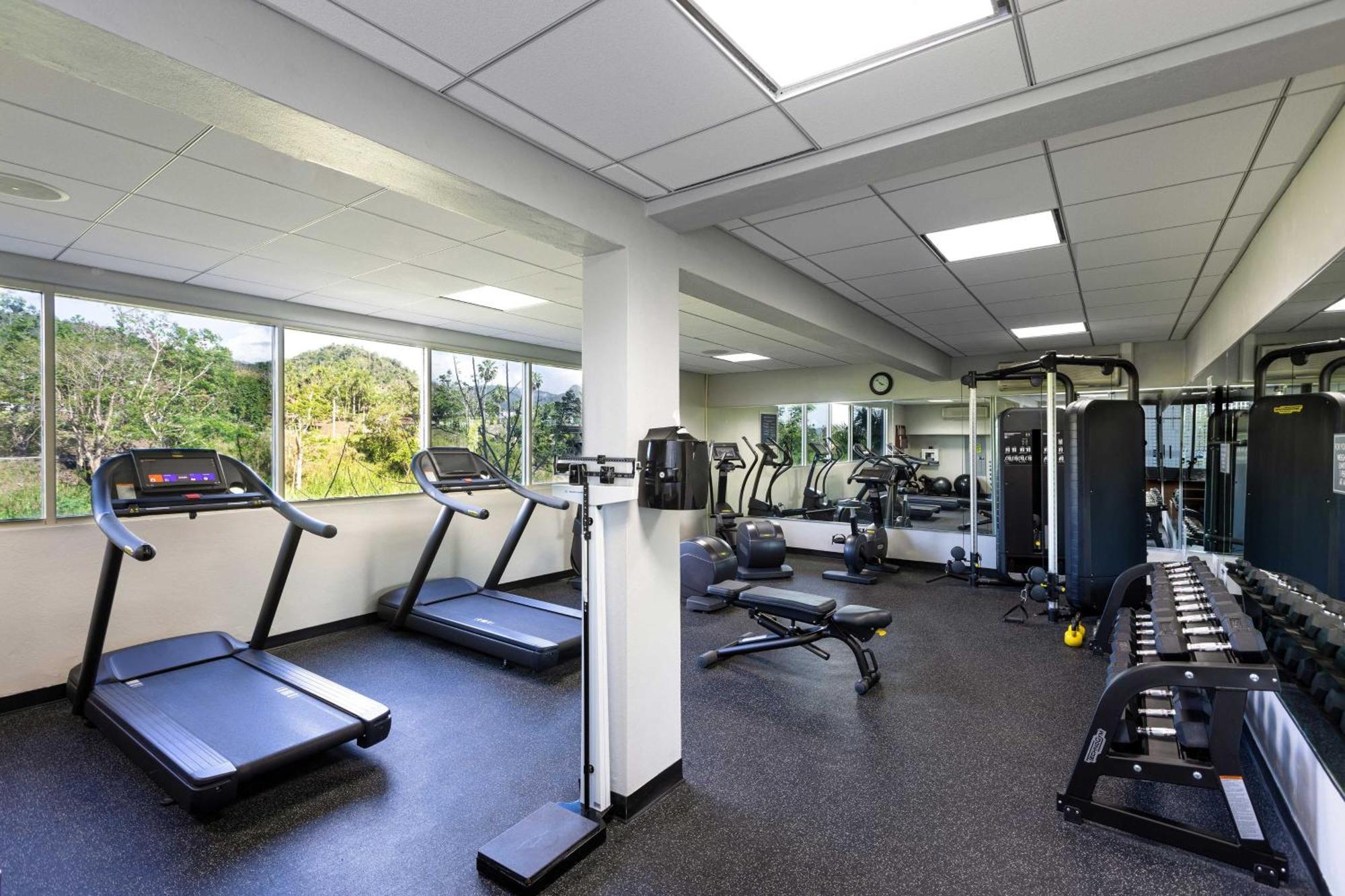 Four Points By Sheraton Caguas Real Екстериор снимка