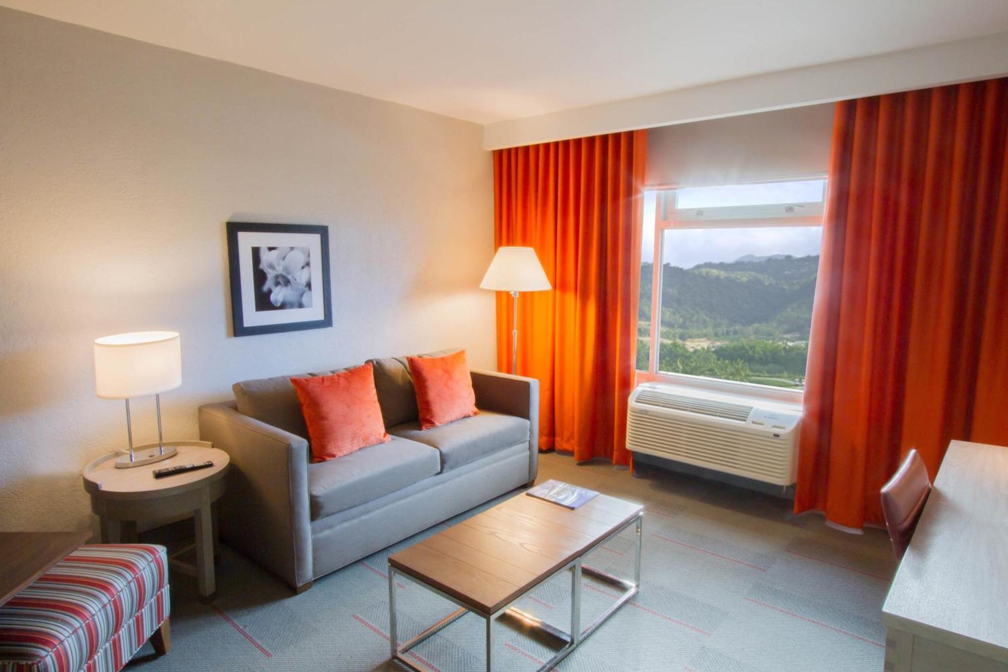 Four Points By Sheraton Caguas Real Екстериор снимка