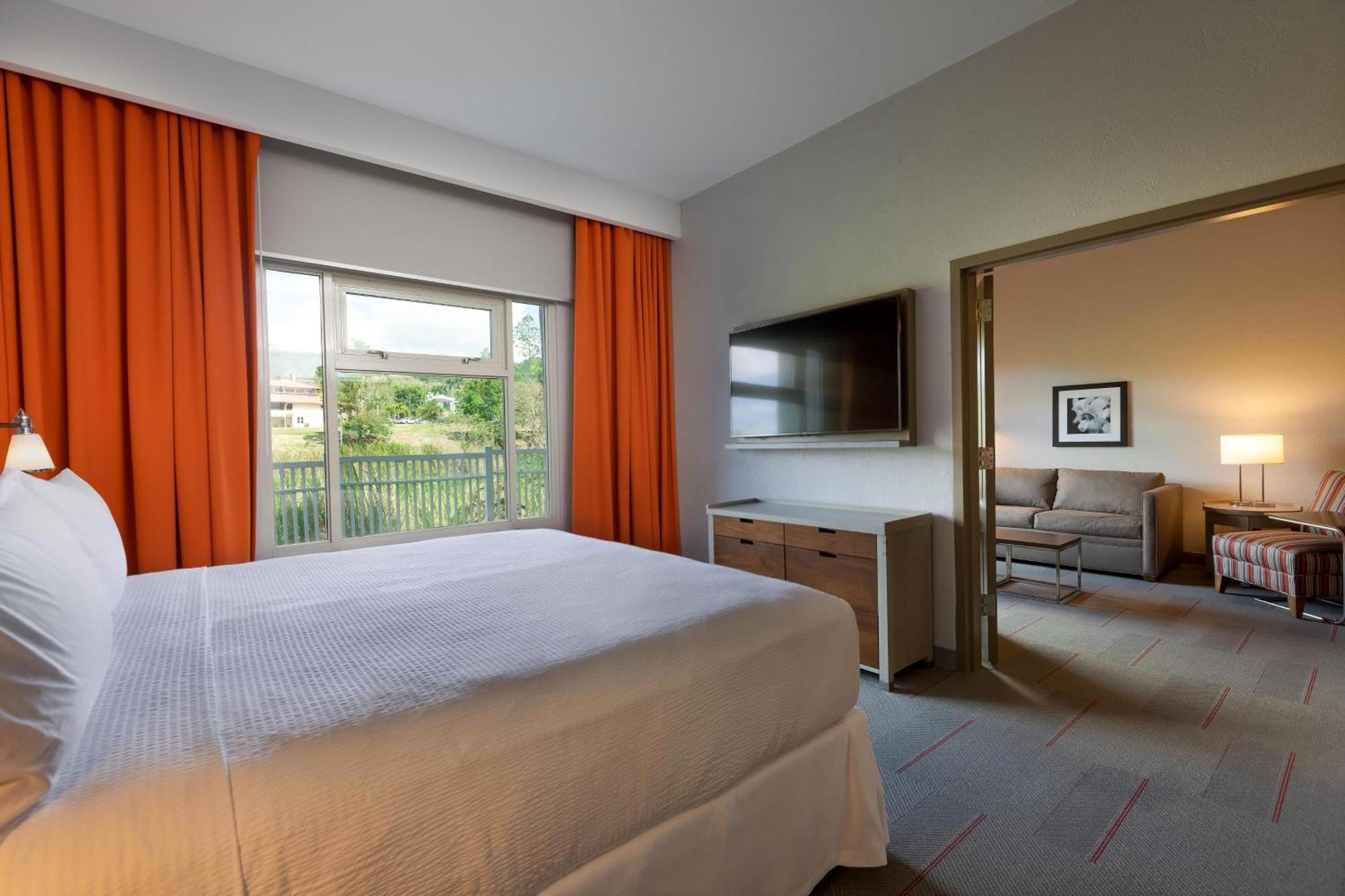 Four Points By Sheraton Caguas Real Екстериор снимка