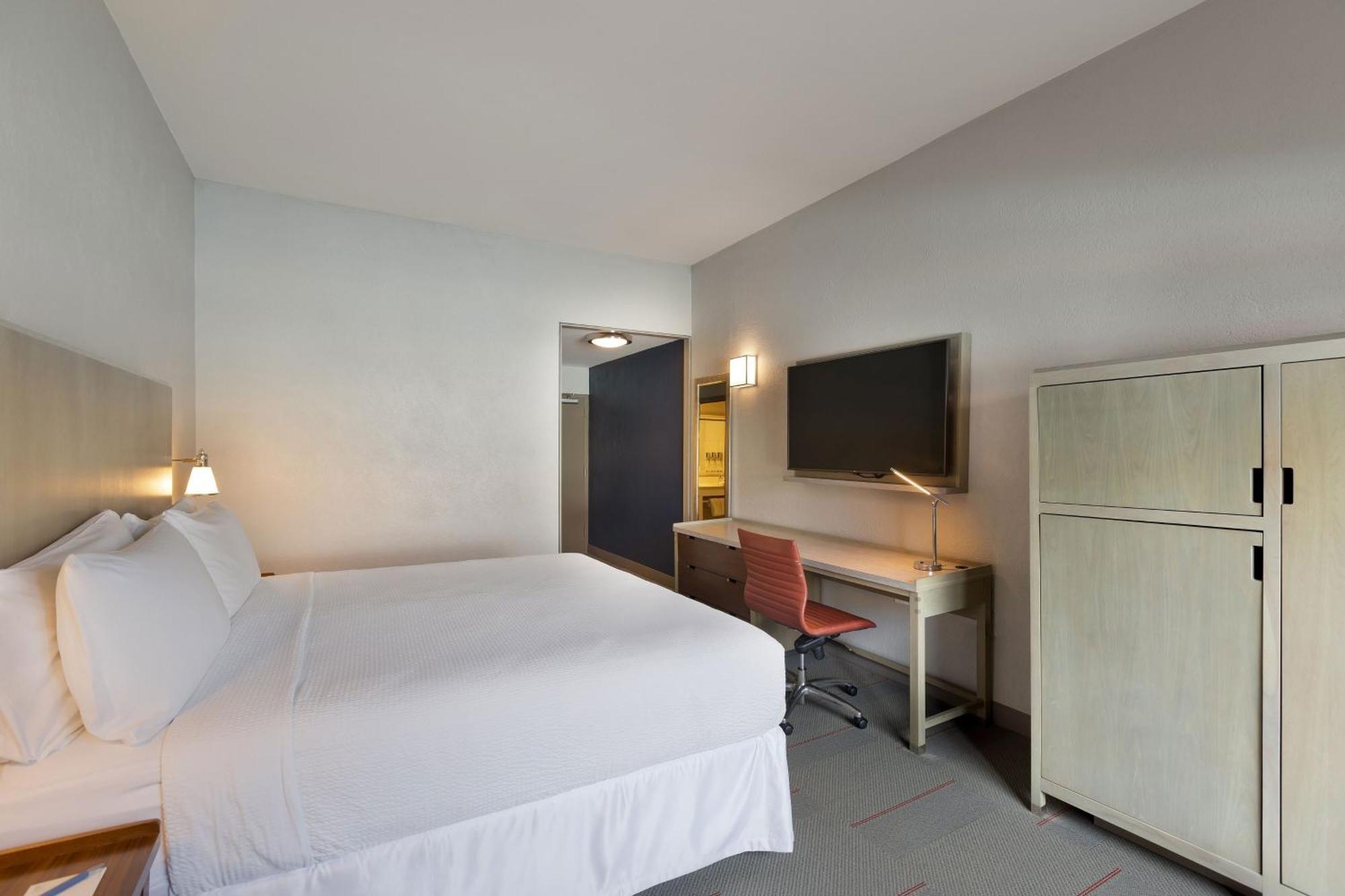 Four Points By Sheraton Caguas Real Екстериор снимка