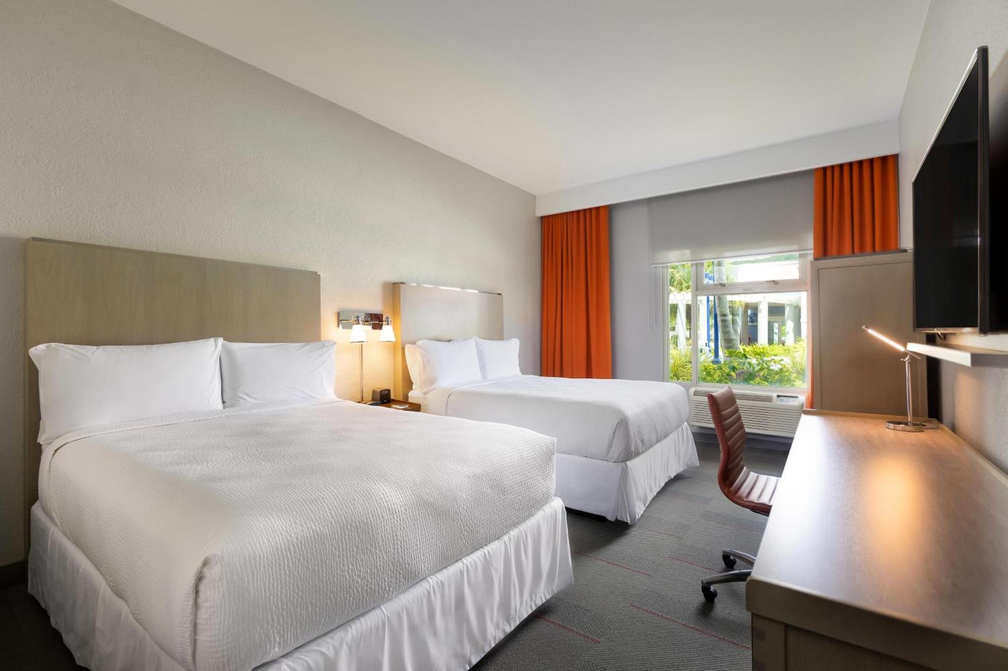 Four Points By Sheraton Caguas Real Екстериор снимка
