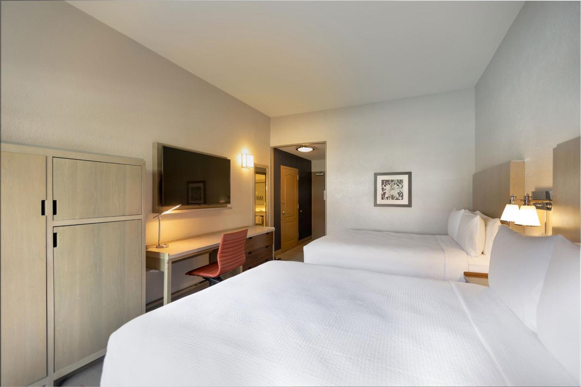 Four Points By Sheraton Caguas Real Екстериор снимка