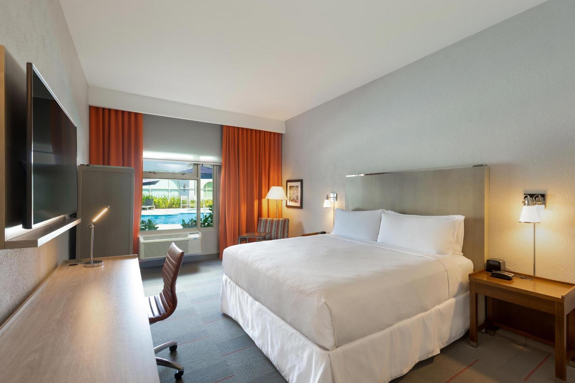 Four Points By Sheraton Caguas Real Екстериор снимка