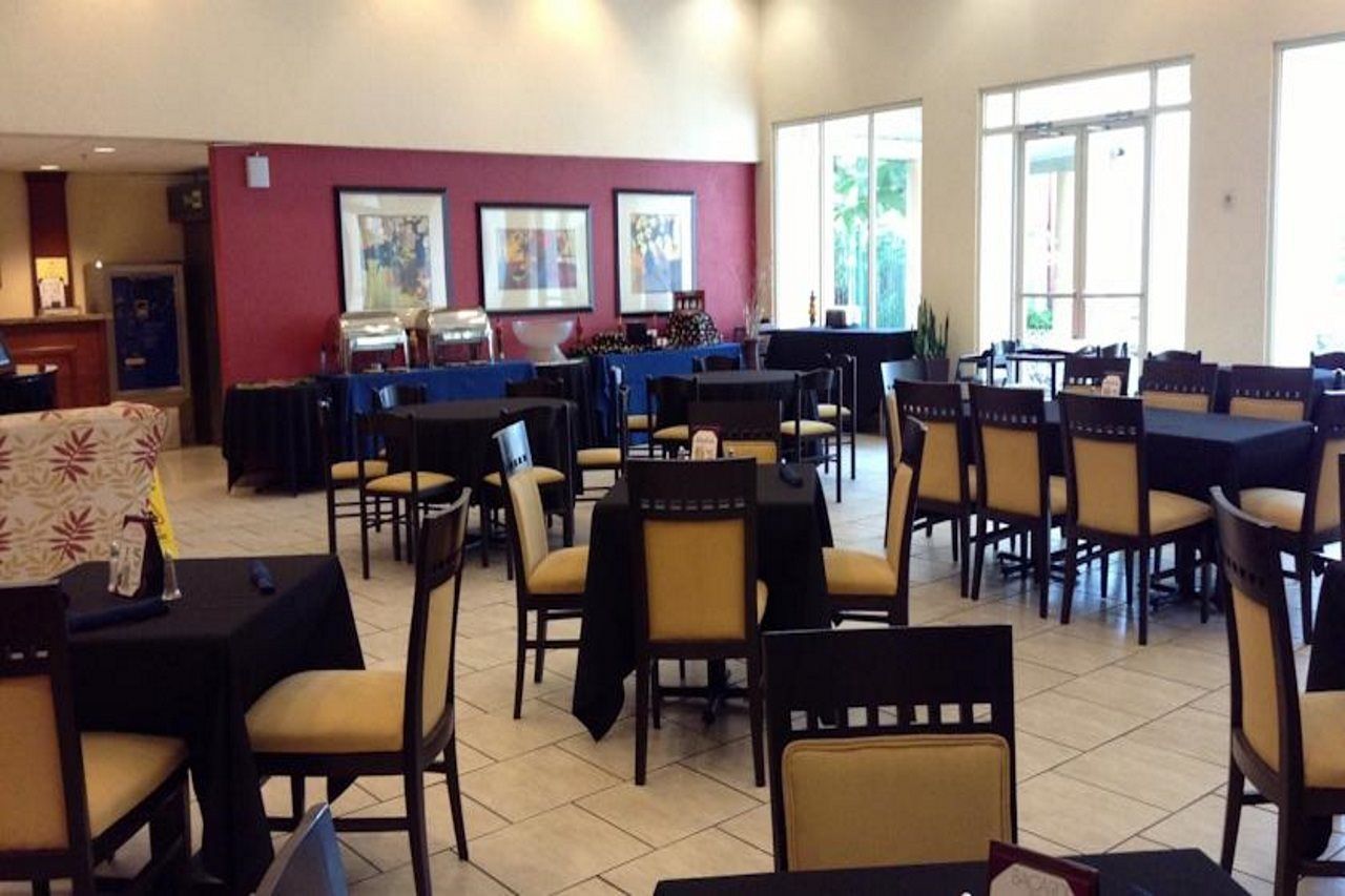 Four Points By Sheraton Caguas Real Екстериор снимка