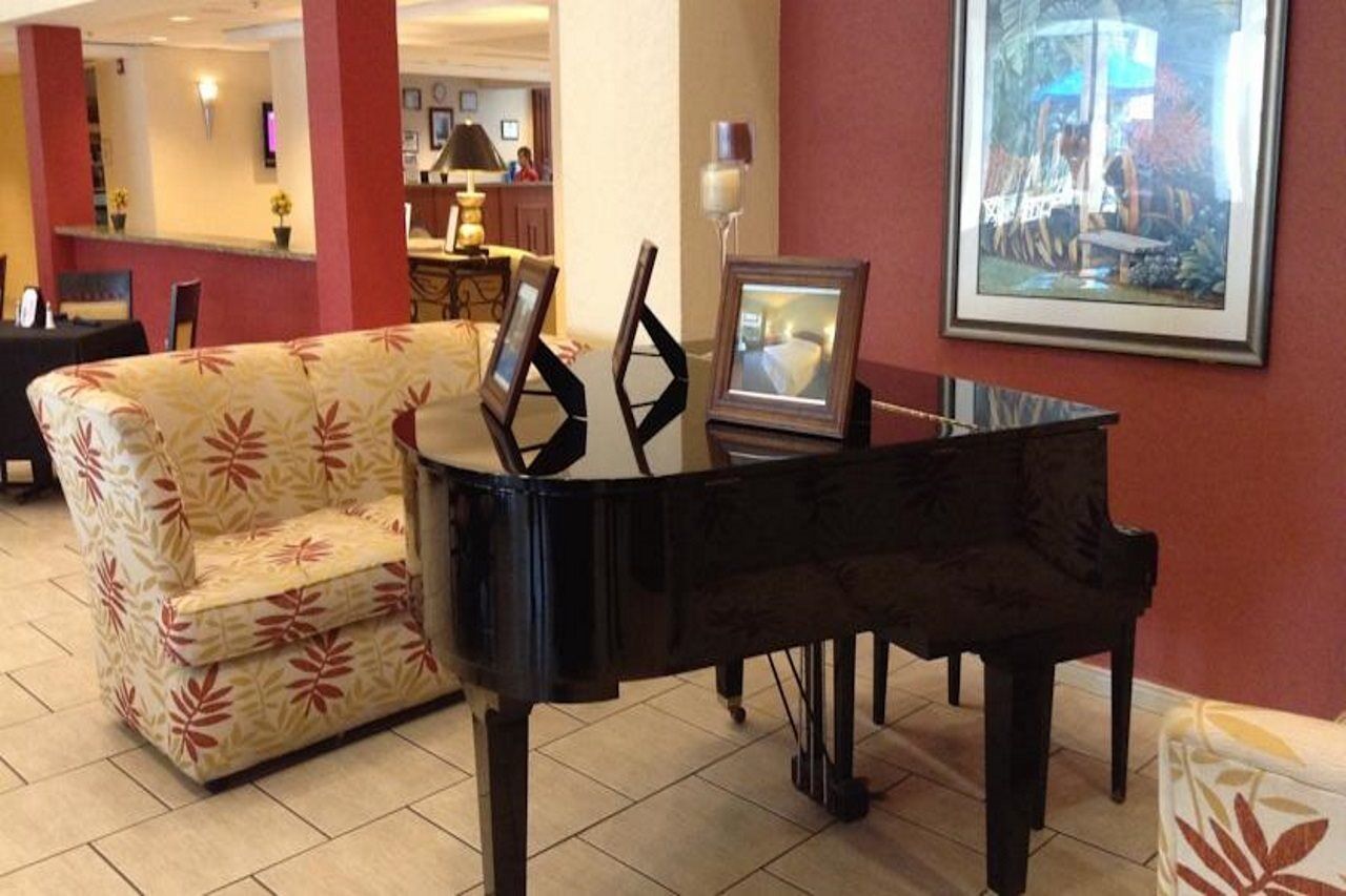 Four Points By Sheraton Caguas Real Екстериор снимка